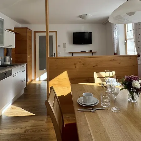 Romana - Altstadt Appartement *