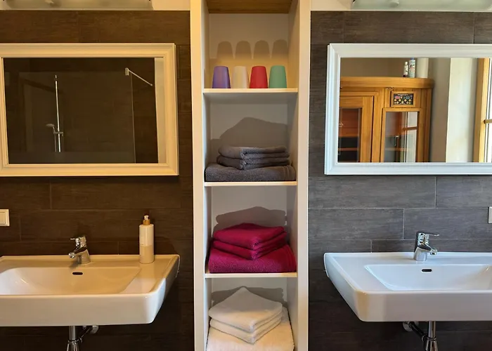 Romana - Altstadt Шладминг